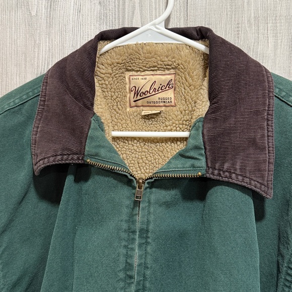 Men’s size L vintage Woolrich hunter green Sherpa lined barn coat with zipper - Picture 2 of 6